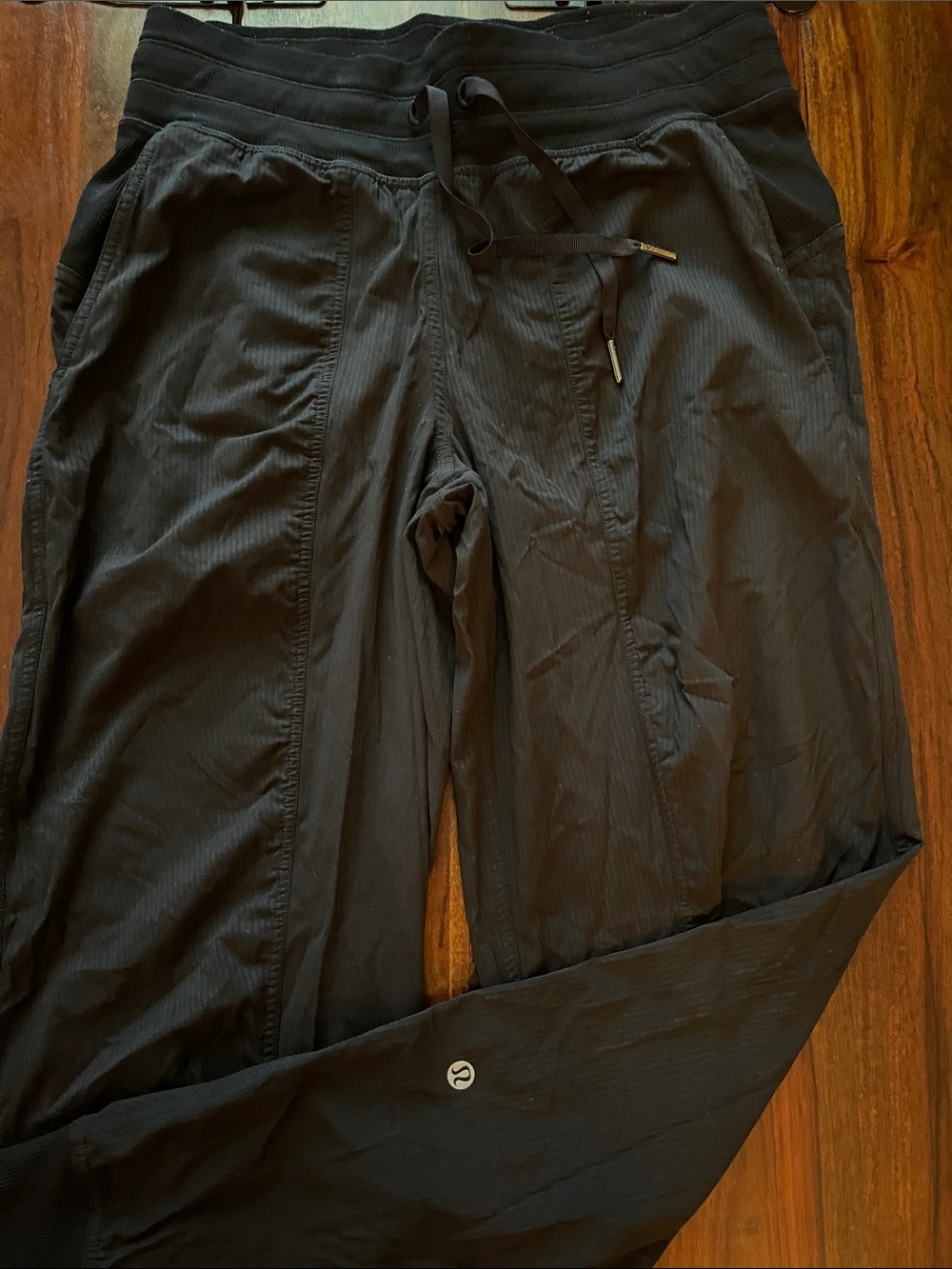 Lululemon Align High-Rise Jogger (older version) Women’s Black 27”inseam